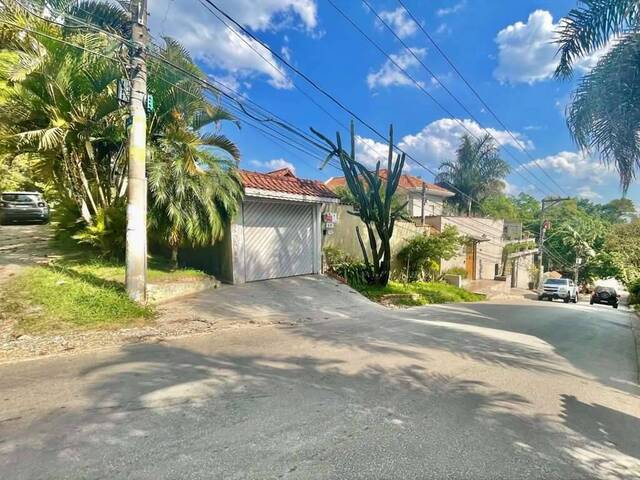 Casa em Bolsão para Venda em Carapicuíba - 2