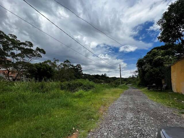 Terreno em Bolsão para Venda em Carapicuíba - 2