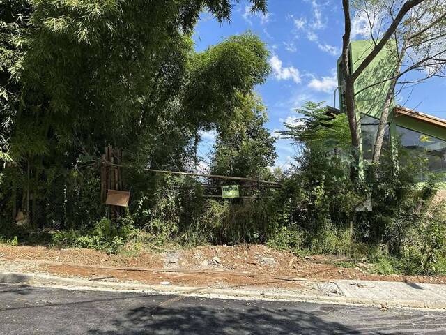 Terreno em Bolsão FECHADO para Venda em Cotia - 2